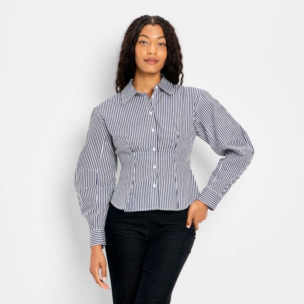 Women's Barrel Long Sleeve Collared Button-Down Shirt - Blue Striped XS